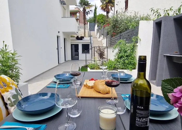 Private Fenced Garden With Bbq Area Minutes From The - Urban Secret Kantrida