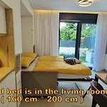 Apartament Private Fenced Garden With Bbq Area Minutes From The - Urban Secret Kantrida *